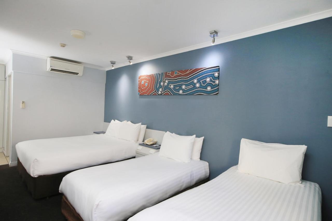 Stay At Alice Springs Hotel Exterior photo