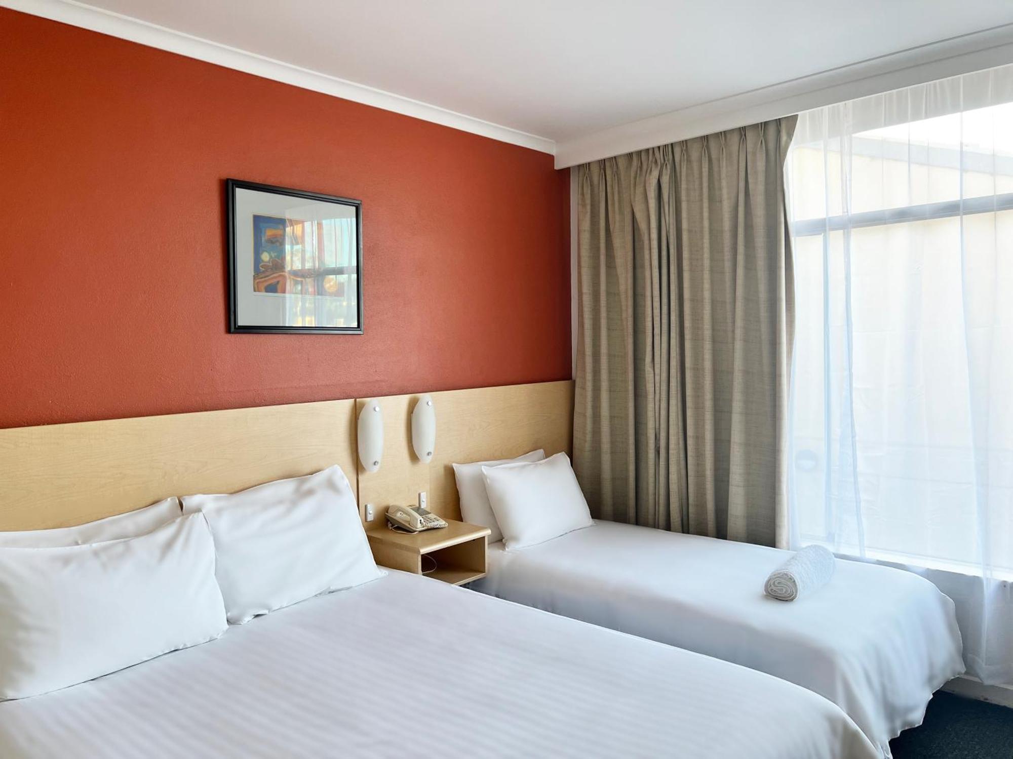 Stay At Alice Springs Hotel Room photo